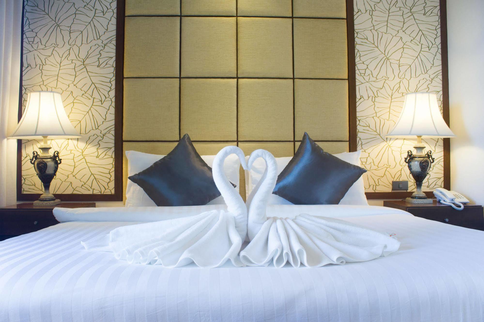 Hatyai Holiday Hotel Hat Yai Buitenkant foto